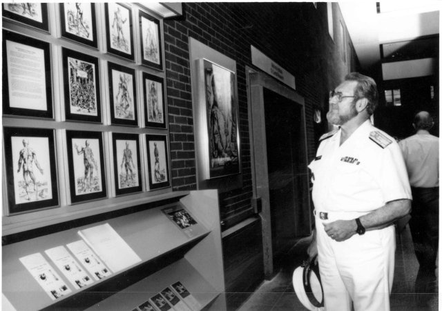 Dr. C. Everett Koop viewing image gallery